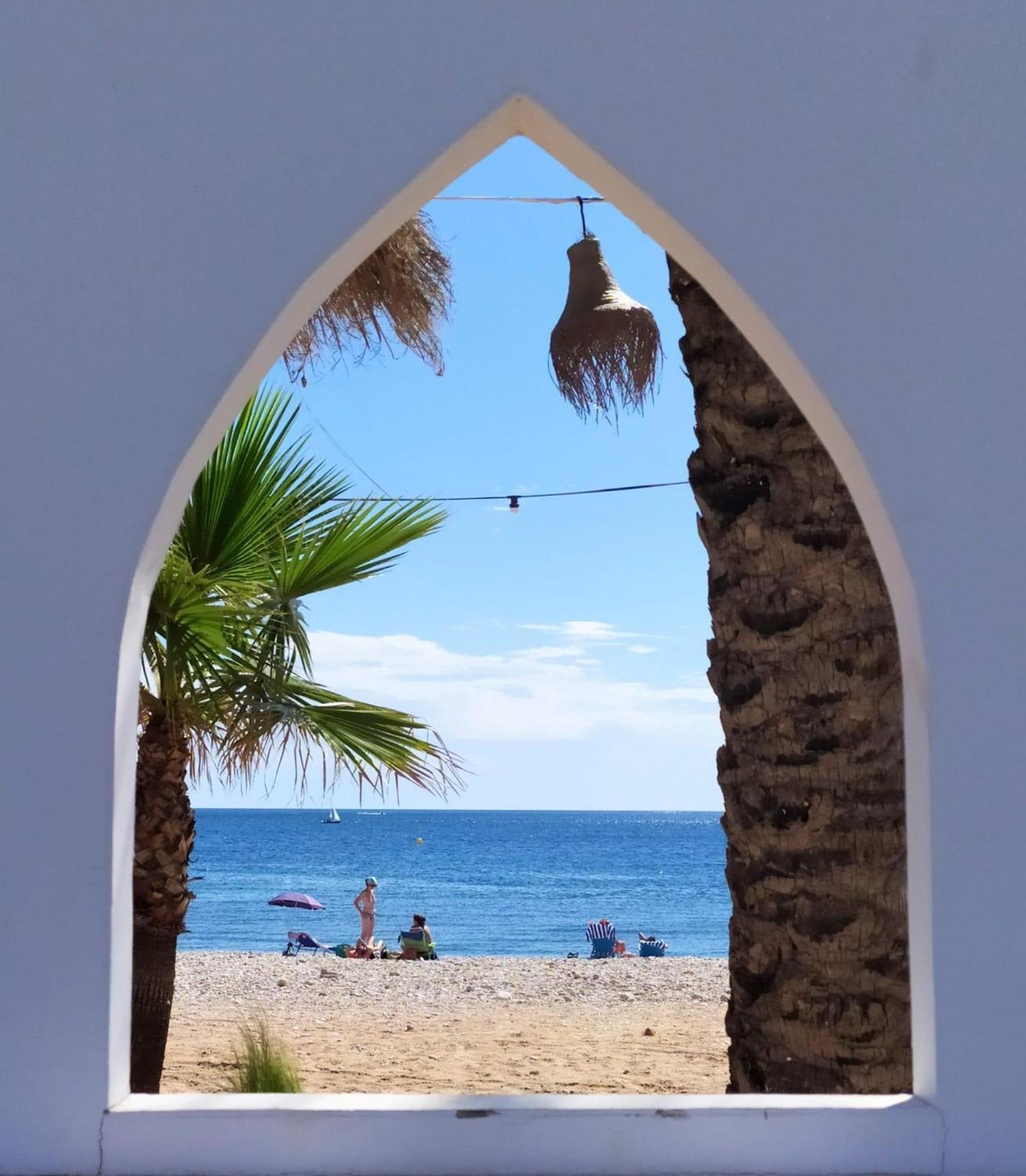 The House Playa Del Arenal Javea - Pool And Garden Steps From The Appartement *