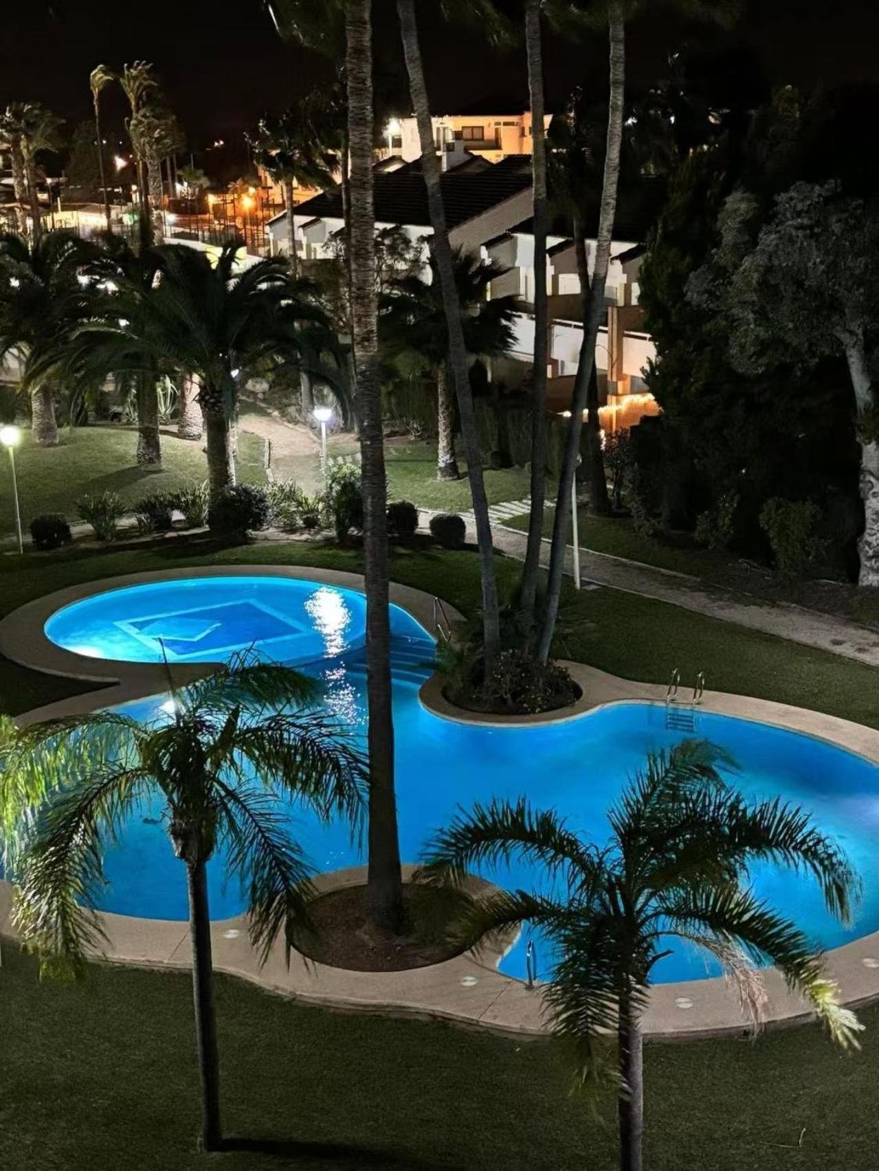 The House Playa Del Arenal Javea - Pool And Garden Steps From The Appartement Platja de Larenal